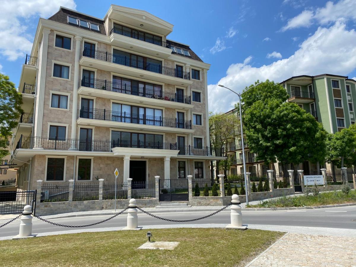Appartamento Ramay Apart-Complex Saints Constantine and Helena Esterno foto