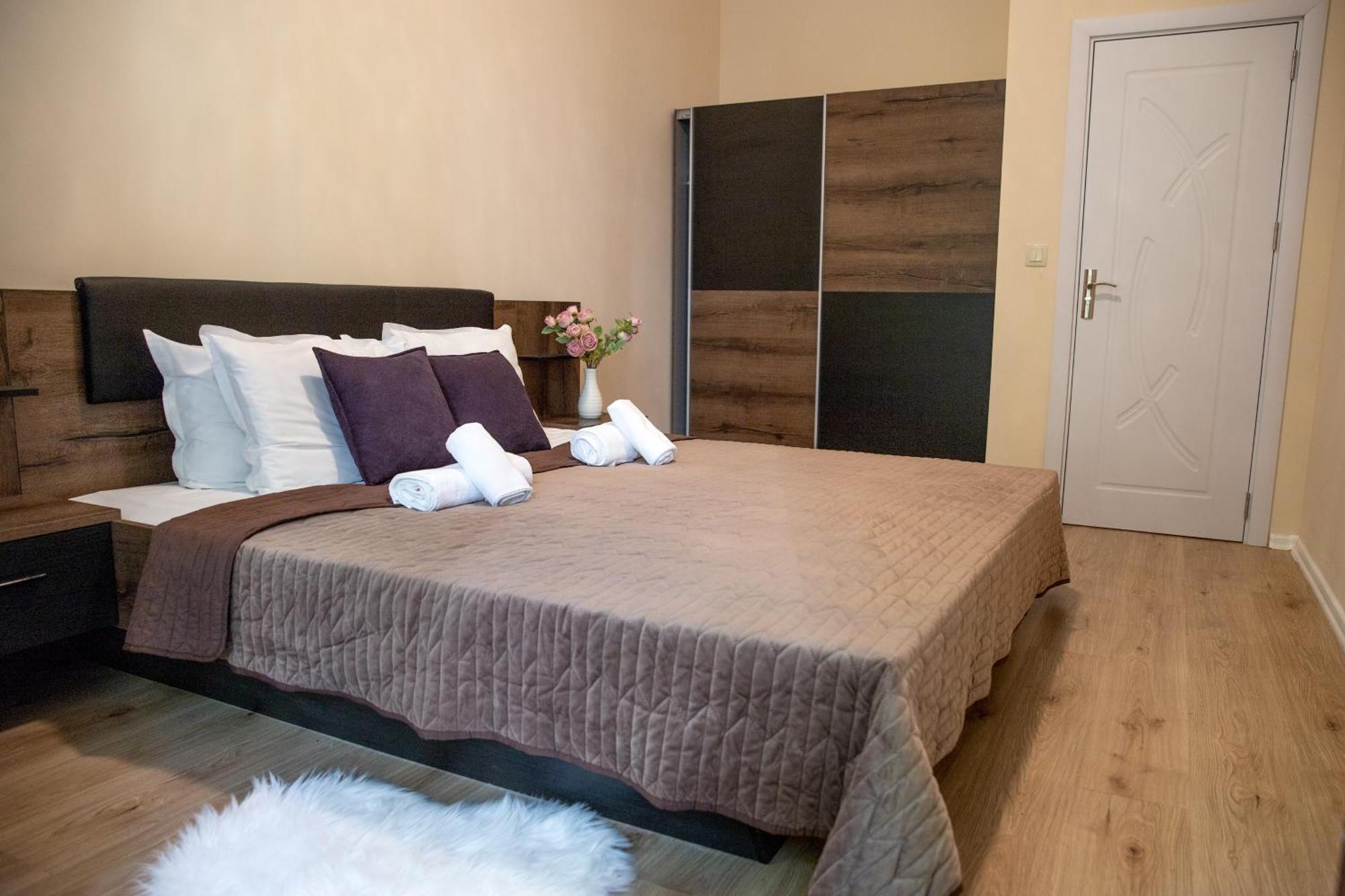 Appartamento Ramay Apart-Complex Saints Constantine and Helena Esterno foto
